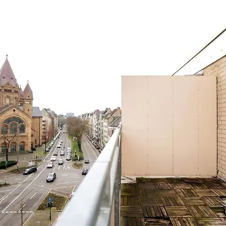 Studio Verde - Rooftop Balcony - Fair Apartment *