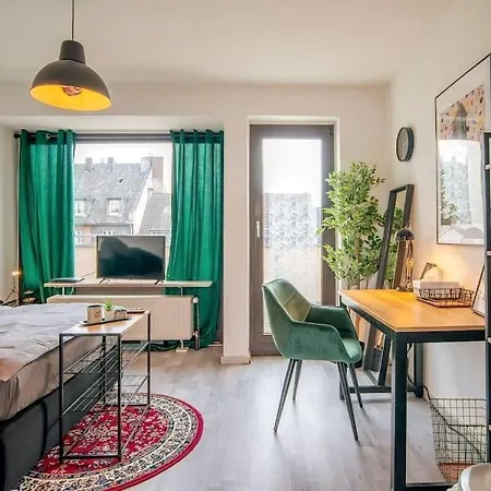 Studio Verde - Rooftop Balcony - Fair Dusseldorf